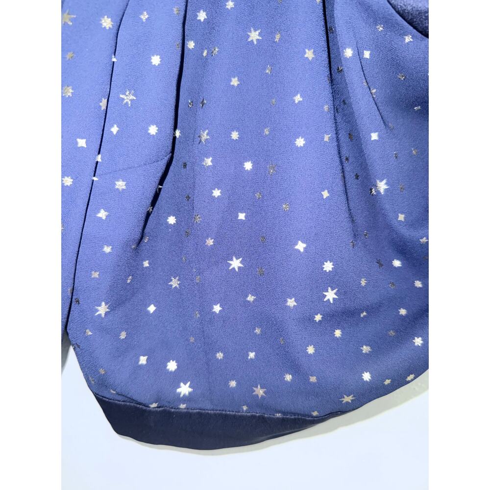 BEBE new dark navy blue gold metallic stars one shoulder Grace tiered crop top - Picture 3 of 6